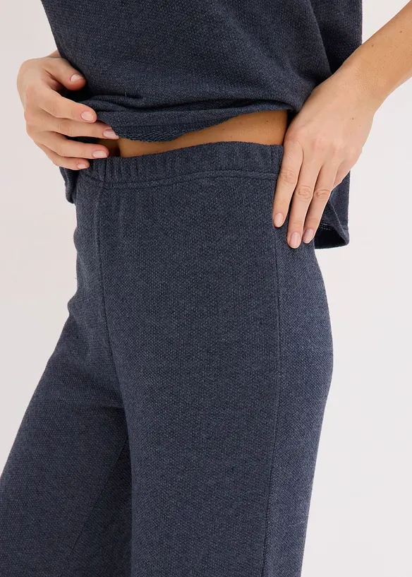 Kosedress i mykt, strukturert materiale, bonprix