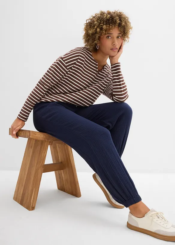 Musselin-bukse med smock-linning, bonprix