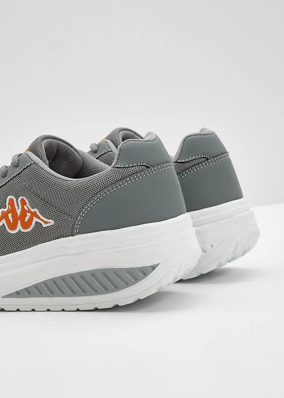 Plat&aring;sneakers med lett s&aring;le fra Kappa, Kappa