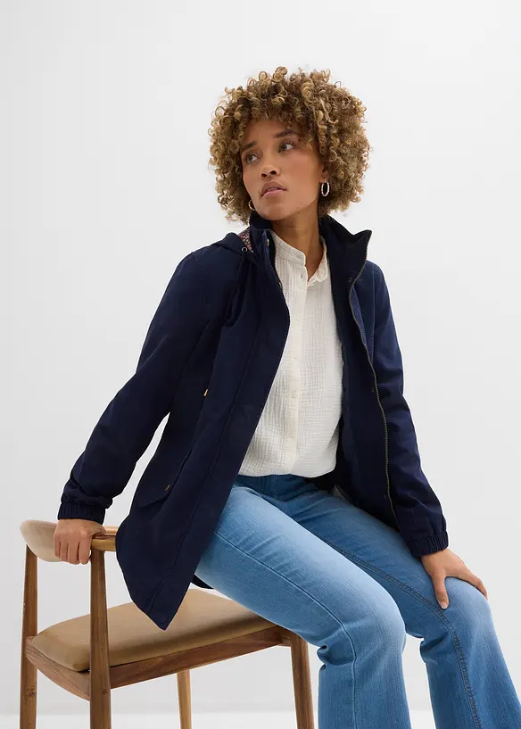 Overgangsparkas i bomull med hette med print, bonprix