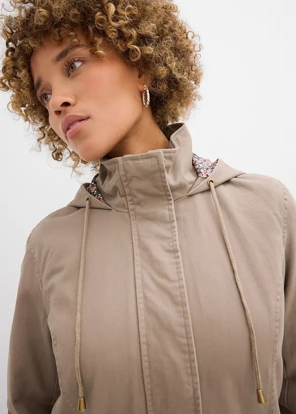 Overgangsparkas i bomull med hette med print, bonprix