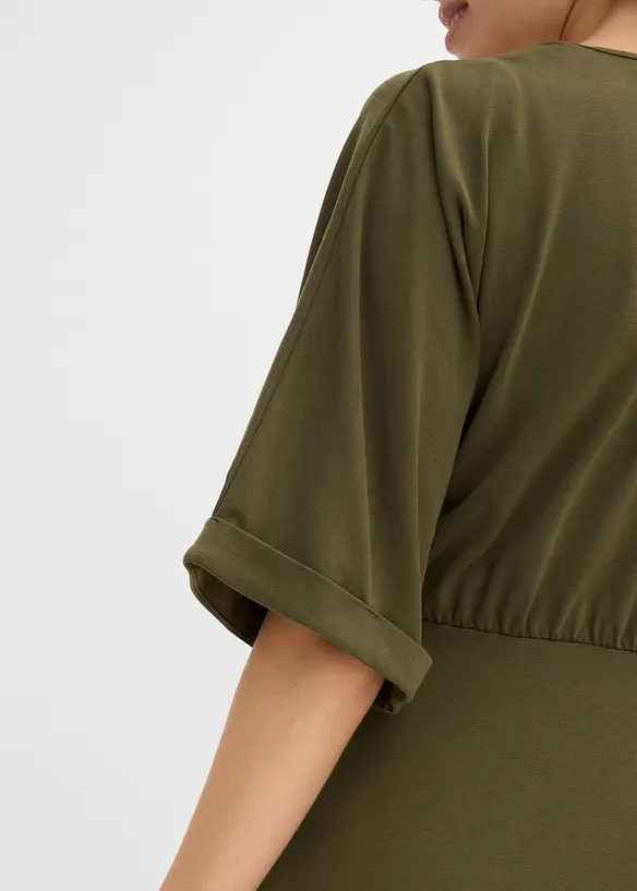 Minikjole i innsvingt modell, bonprix