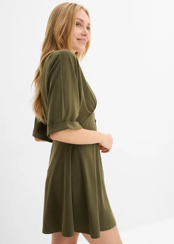 Minikjole i innsvingt modell, bonprix