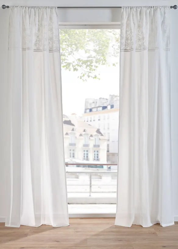 Gardin i &oslash;kologisk bomull med broderi (1-pack), bonprix