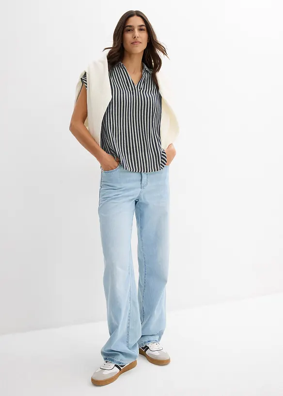 Kortermet bluse i lett viskose, bonprix