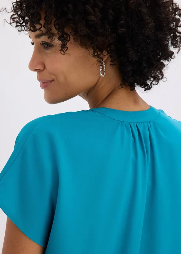 Kortermet bluse med skjult knappestolpe, bonprix