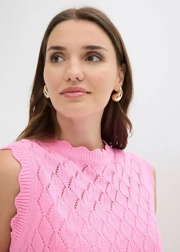 Strikket vest i bomullsmiks med hullm&oslash;nster, bonprix