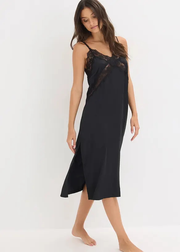 Neglisj&eacute; i sateng med nydelige blonder, bonprix