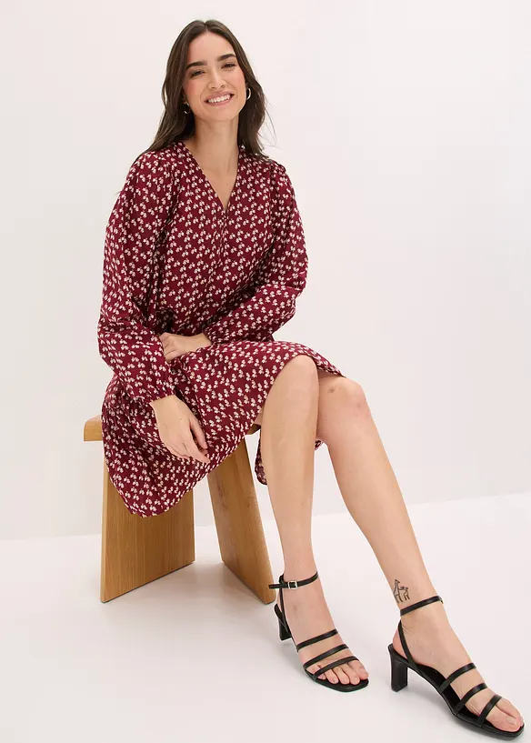 Minikjole av strukturert, krinklet materiale, bonprix