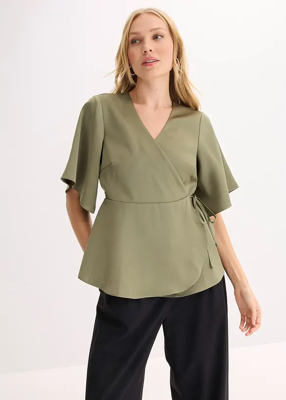 Kortermet bluse med dyp utringning, bonprix