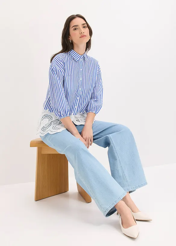 Oversized bluse med hullbroderi, bonprix