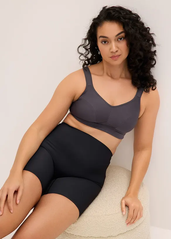 Medium shape sykkelbukse med lav midje bak, bonprix