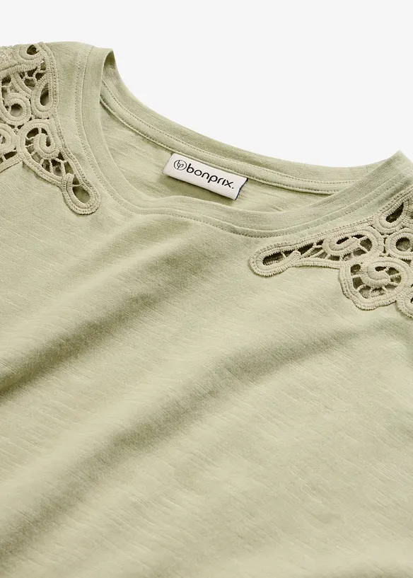 Topp med heklede detaljer, bonprix