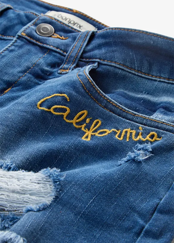Jeans-shorts med broderi, bonprix