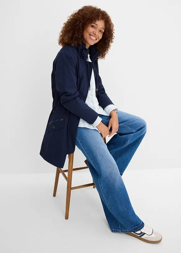 Kort bomullsparkas med st&aring;krage, innsvinget, bonprix