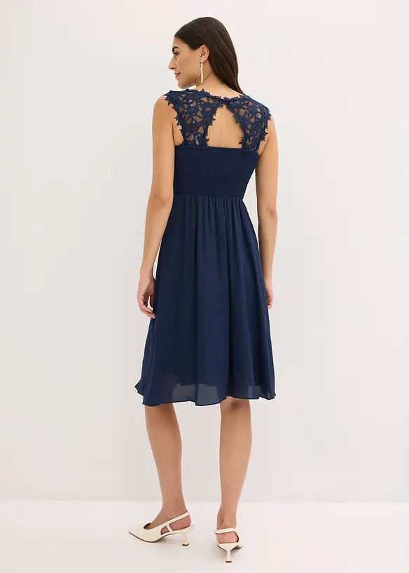 Minikjole med blonder, bonprix