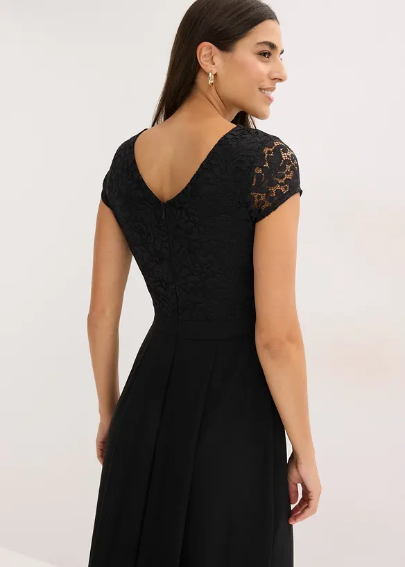 Jumpsuit med blonder og chiffoninnfelling, bonprix