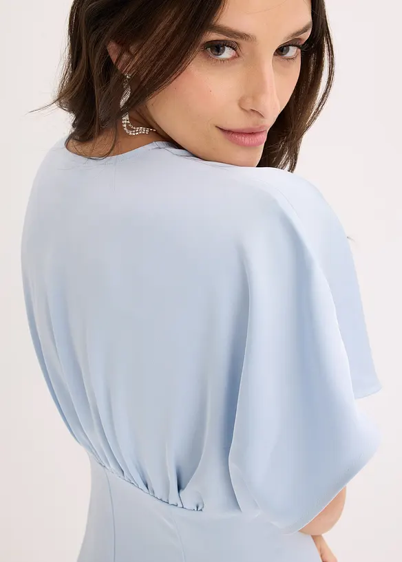 Midikjole i glinsende sateng, bonprix