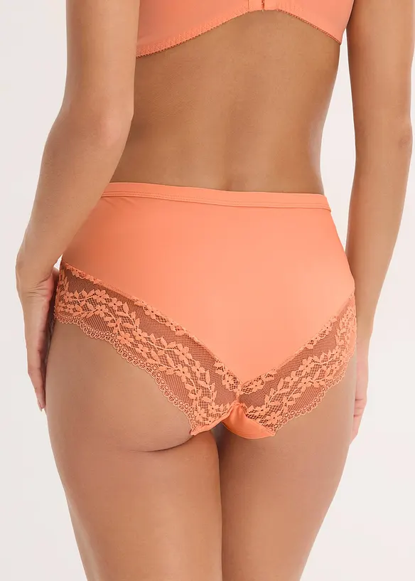 H&oslash;y truse med delikate blonder, bonprix