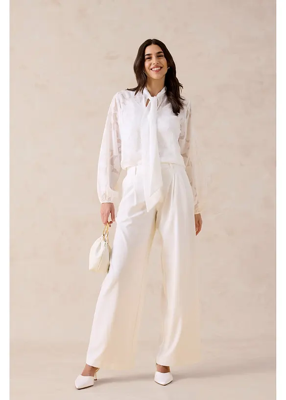 Sl&oslash;yfe-bluse med broderi, bonprix