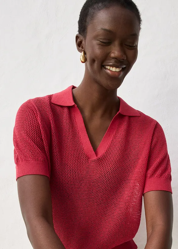 Strikket topp med lin, krage og hullm&oslash;nster, bonprix