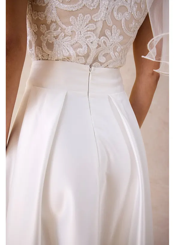 Maxiskj&oslash;rt i blank sateng, bonprix