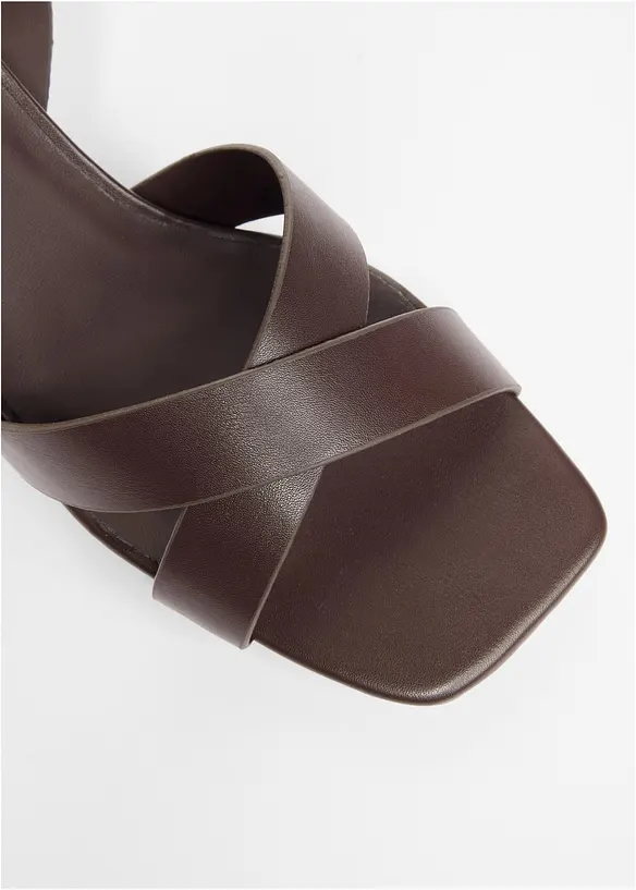 Sandaler med blokkh&aelig;l, bonprix