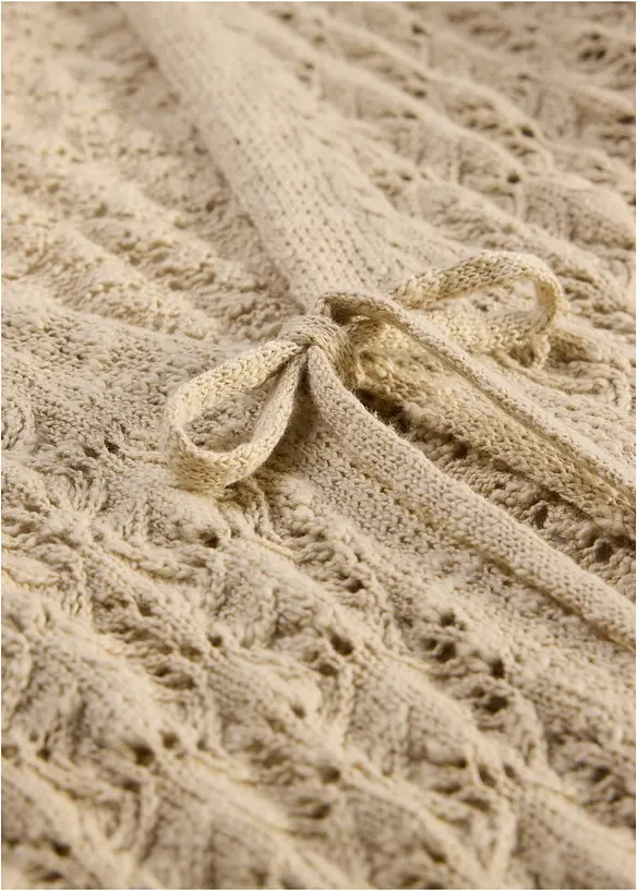 Strikkejakke med hullstrikk av 100% bomull, bonprix