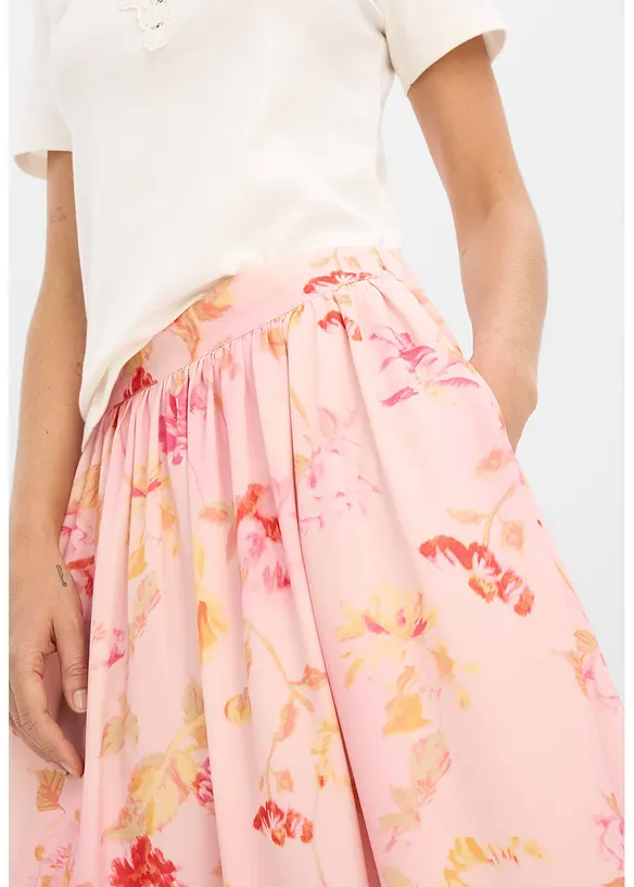 Maxiskj&oslash;rt av luftig krepp, bonprix