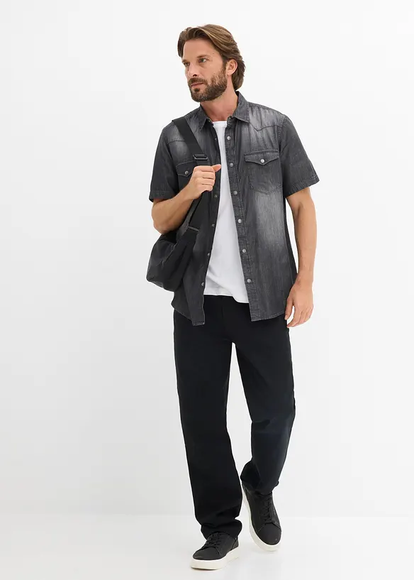Kortermet skjorte i denim i &oslash;kologisk bomull, Slim Fit, bonprix