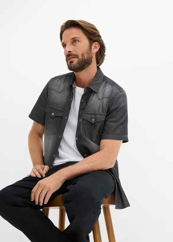 Kortermet skjorte i denim i &oslash;kologisk bomull, Slim Fit, bonprix
