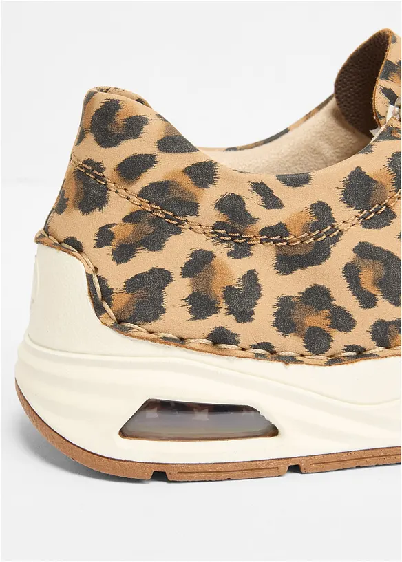 Komfortable sneakers med polstret inners&aring;le fra Rieker, Rieker