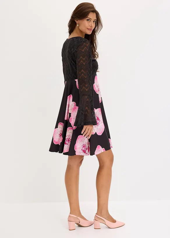 Jerseykjole med blonder, bonprix