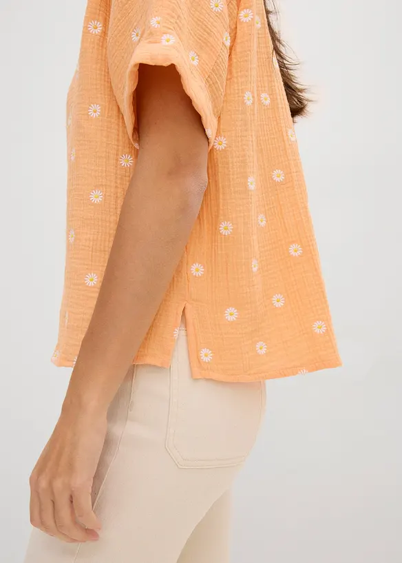 Kortermet bluse av luftig musselin, bonprix