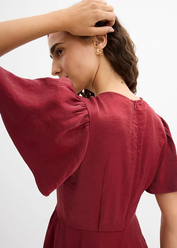 Midikjole i skimrende sateng, bonprix