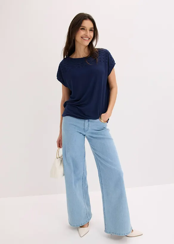 Topp i myk viskosemiks med blondeinnfelling, bonprix