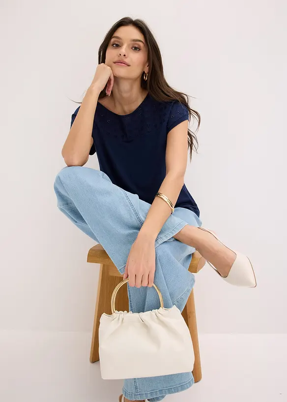 Topp i myk viskosemiks med blondeinnfelling, bonprix