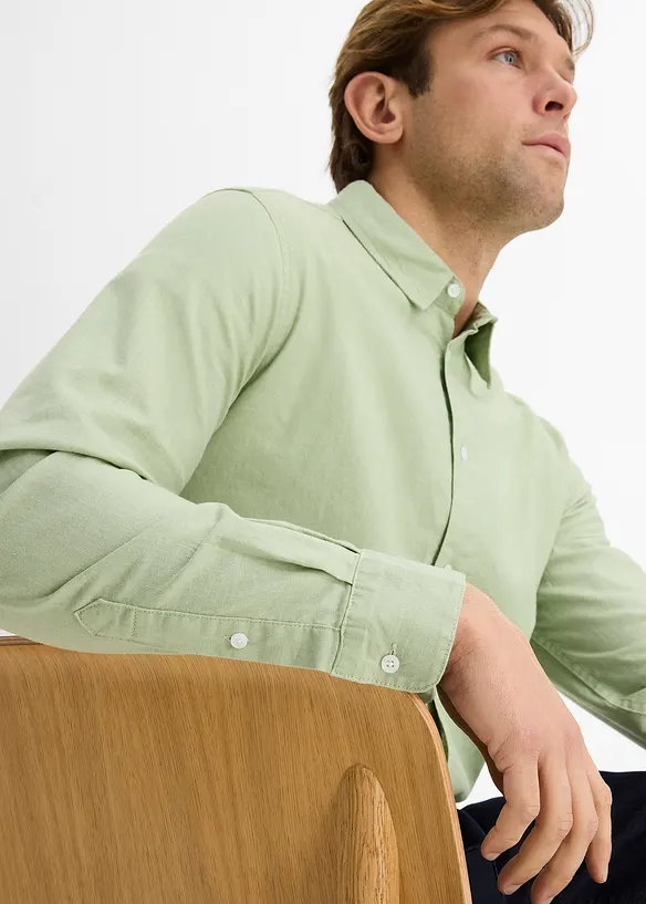 Langarmet skjorte av kj&oslash;lende linmiks, Modern Fit, bonprix