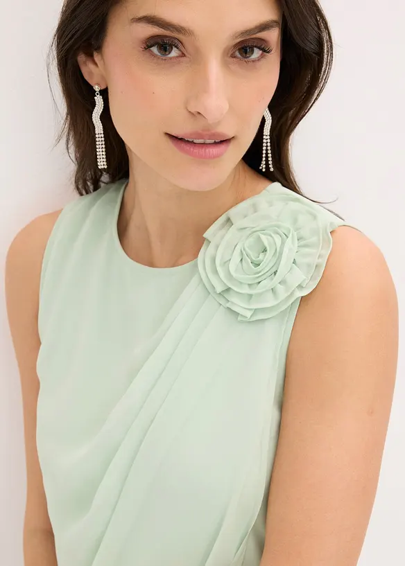 Cocktailkjole med blomsterapplikasjon, bonprix