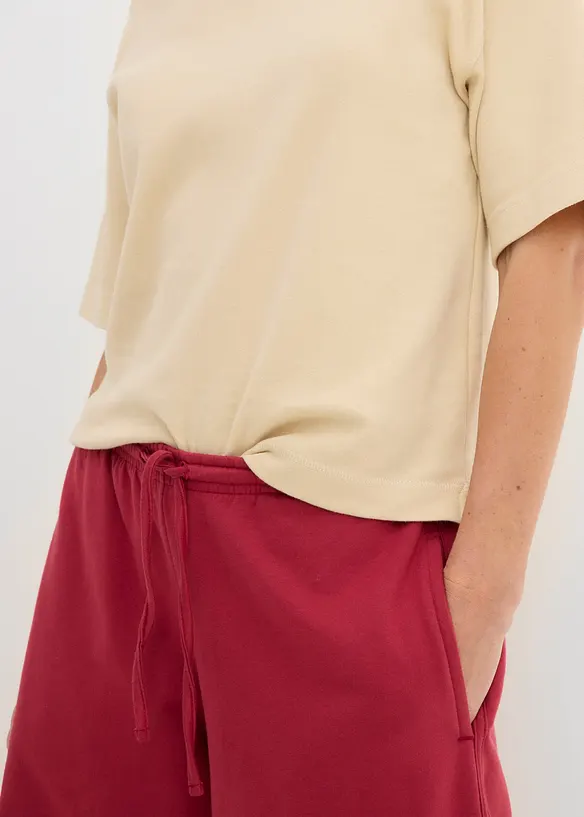 Boxy topp av kraftig &oslash;kologisk bomull, bonprix