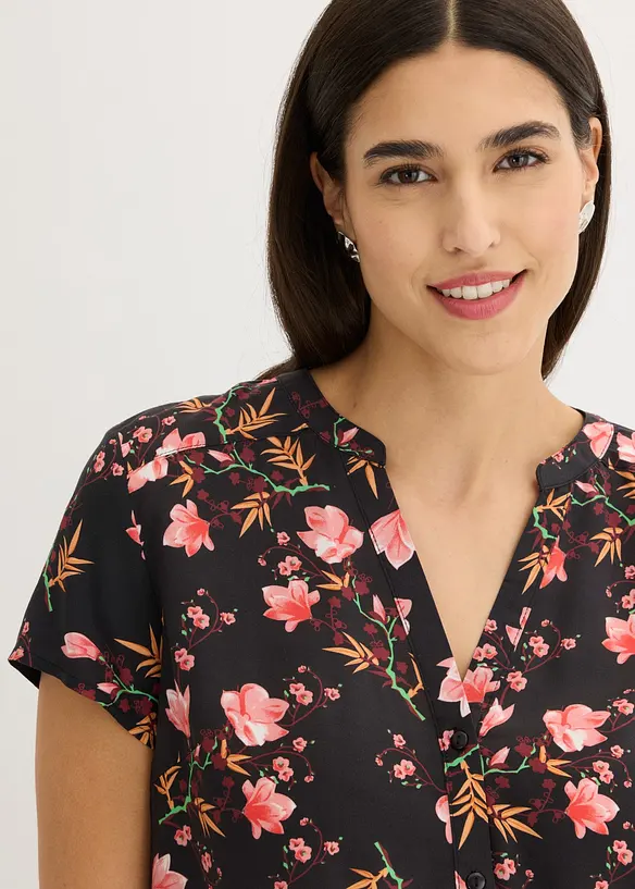 Kortermet bluse i 100% viskose, bonprix