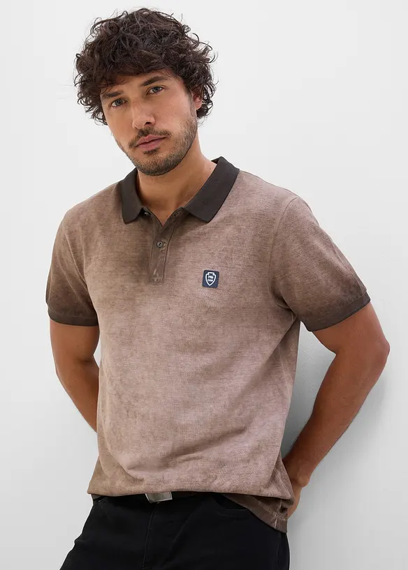 Pik&eacute;-poloskjorte i vasket look, bonprix