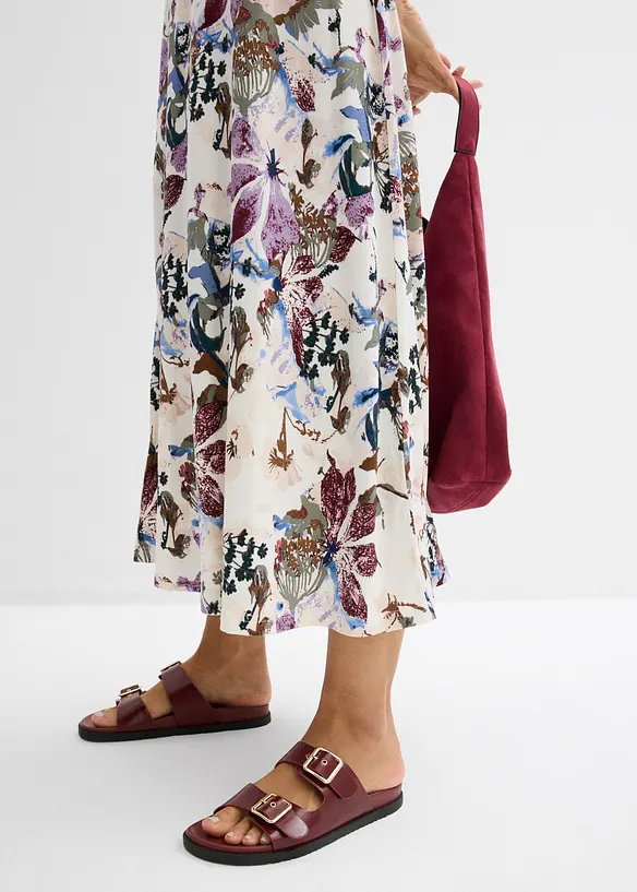 Skj&oslash;rt i viskose med pent fall, bonprix