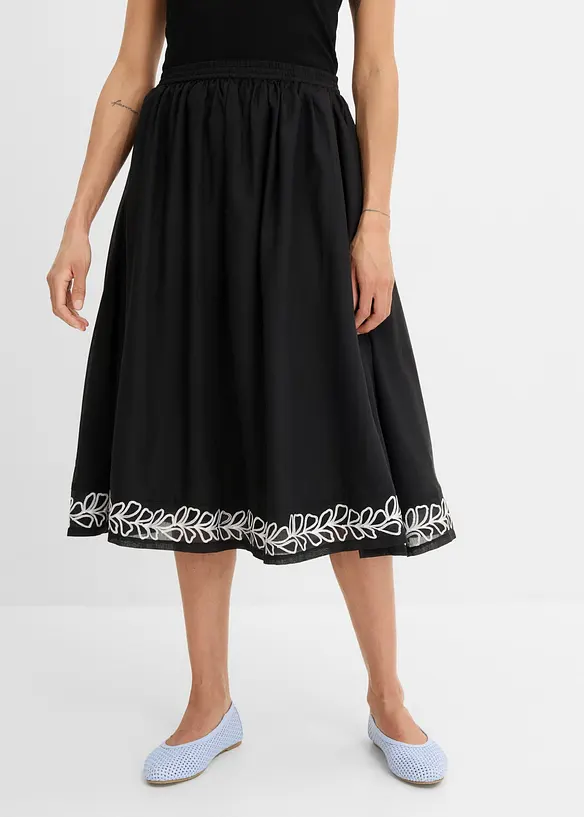 Midiskj&oslash;rt med broderi, bonprix