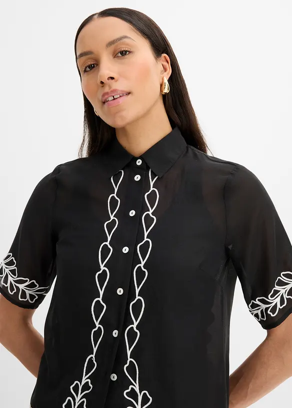 Bluse med broderi, bonprix