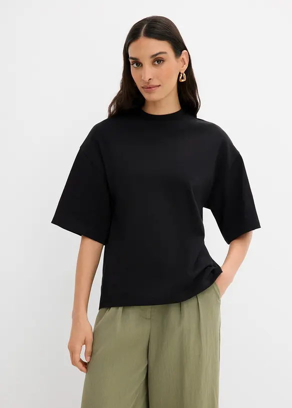 Oversized topp i 100% &oslash;kologisk bomull med asymmetrisk fald, bonprix