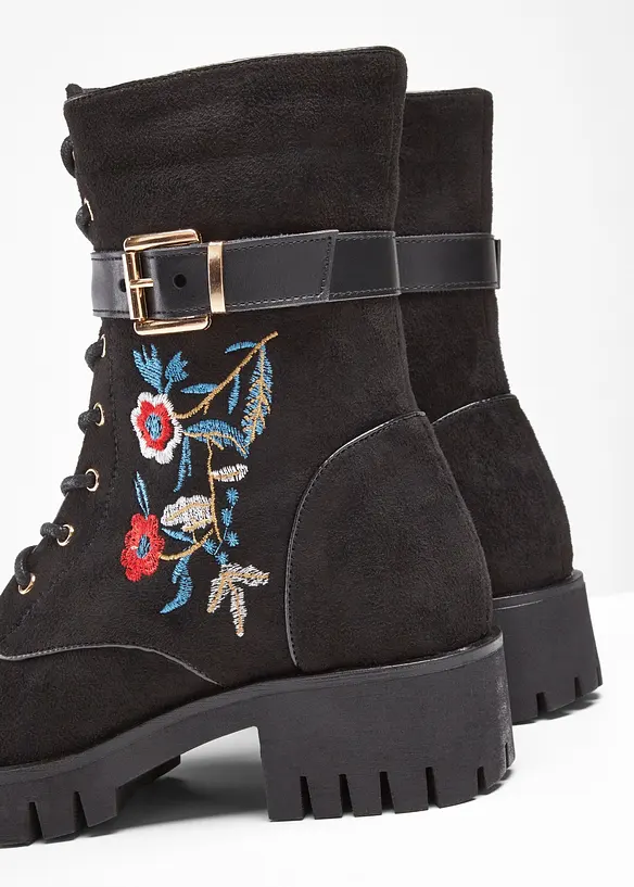 Sn&oslash;reboots med broderier, bonprix