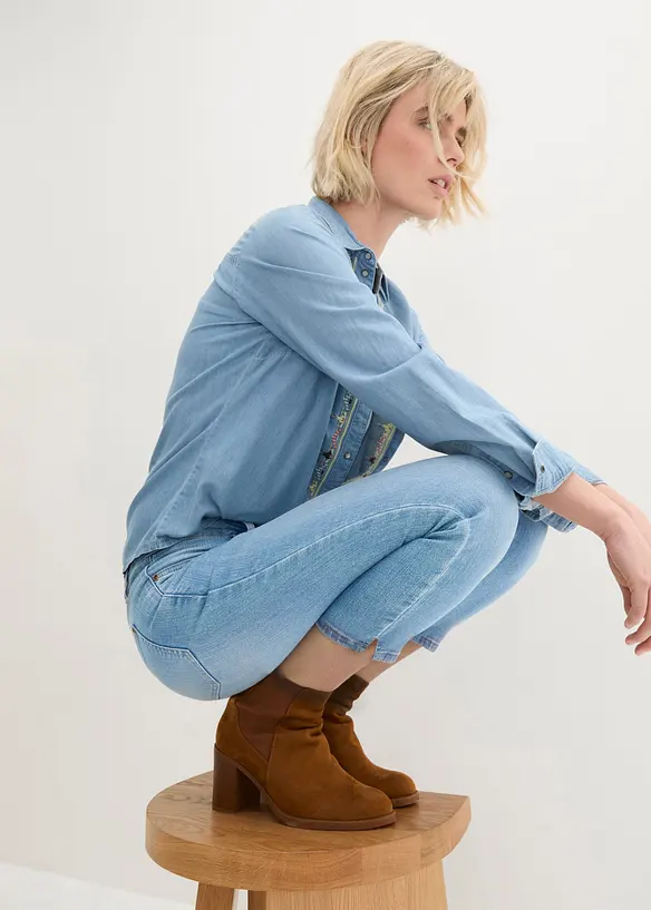 7/8-lang jeans med stretch og splitt, bonprix