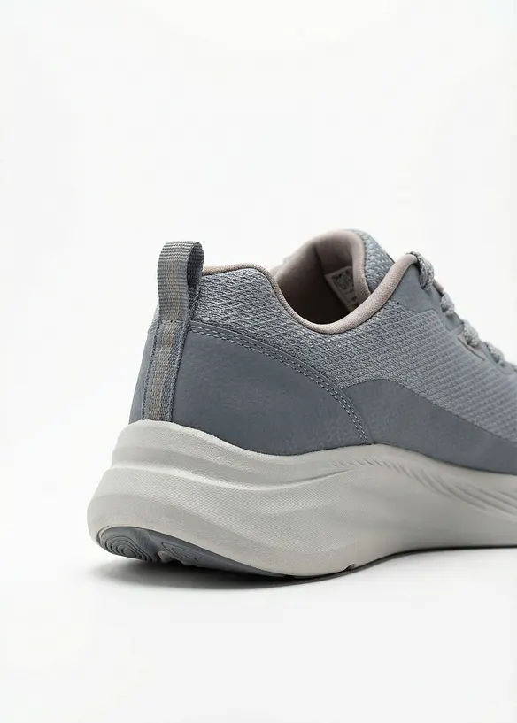 Sneakers med memoryskum fra Skechers, Skechers