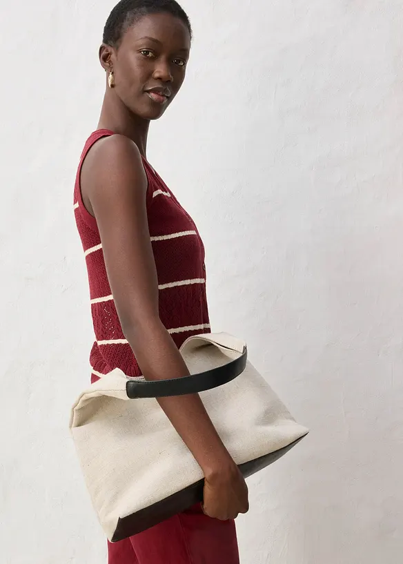 Strikket vest med lin og hullm&oslash;nster, bonprix